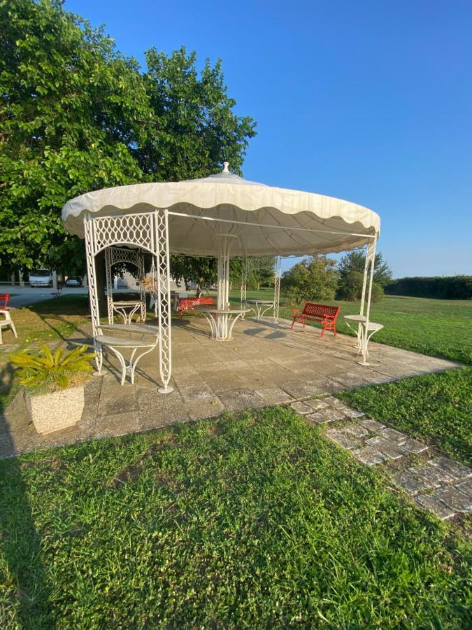 Bed and Breakfast Tra Campagna E Mare Лидо-делле-Национи Экстерьер фото